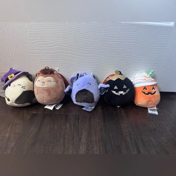 Halloween Squishmallow Clip Lot - Picture 1 of 3